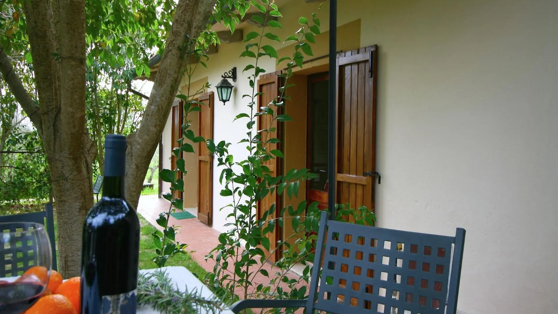 Chic Farmhouse In Asciano Italy With Swimming Pool Italy