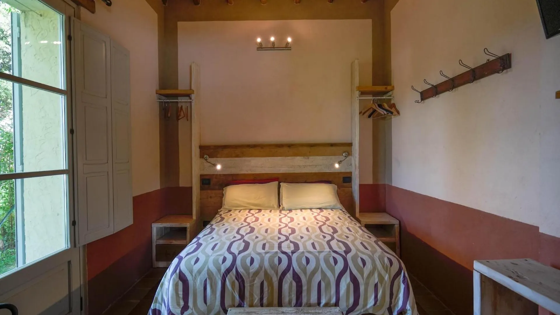 Holiday home Chic Farmhouse In Asciano Italy With Swimming Pool