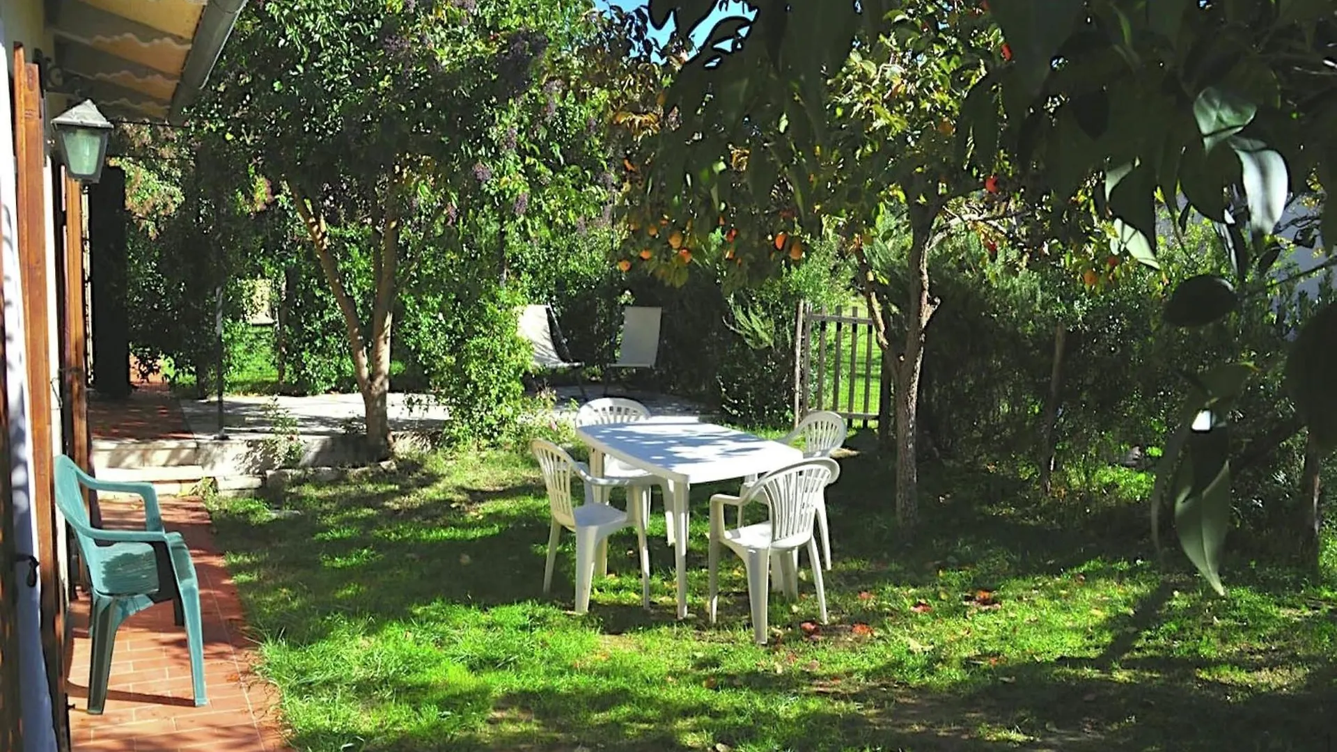 Holiday home Chic Farmhouse In Asciano Italy With Swimming Pool
