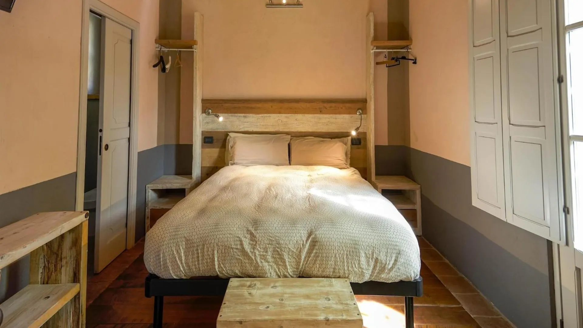 Chic Farmhouse In Asciano Italy With Swimming Pool Holiday home