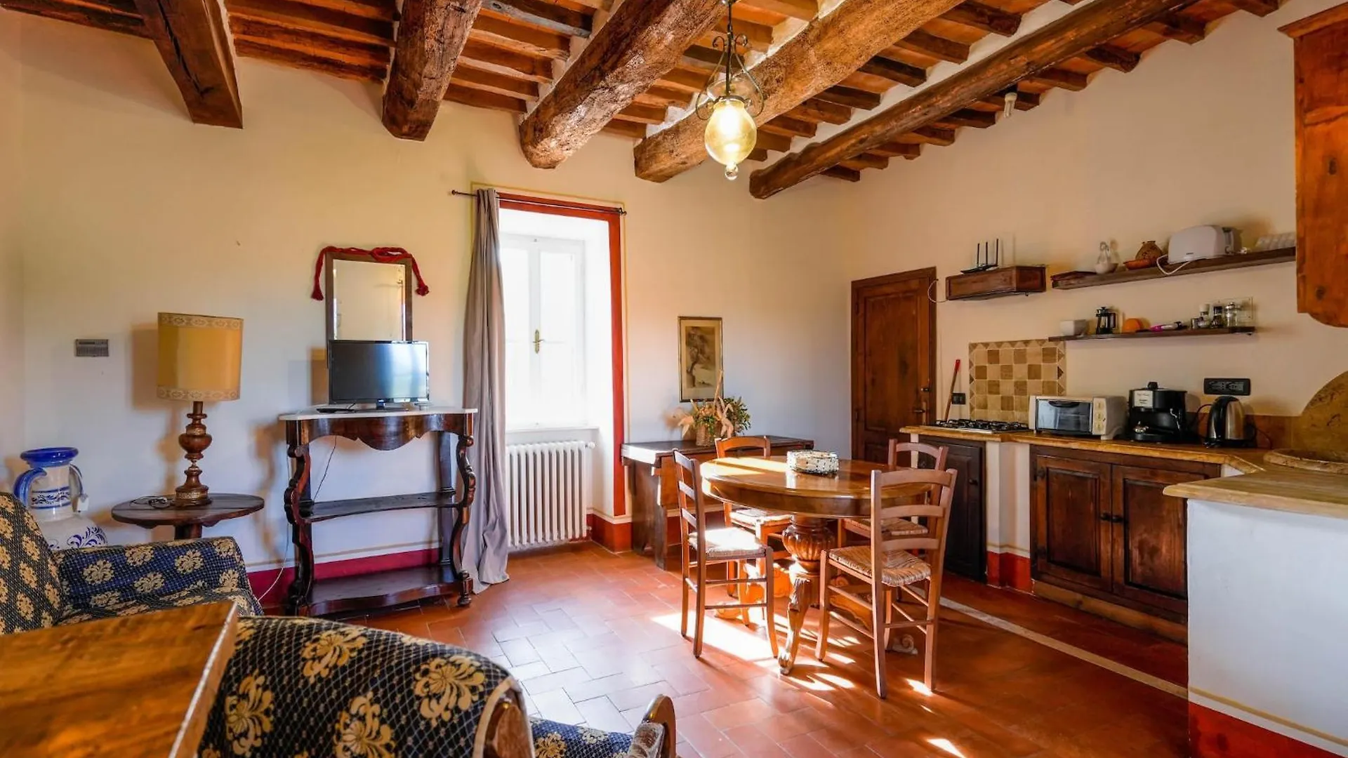 Chic Farmhouse In Asciano Italy With Swimming Pool